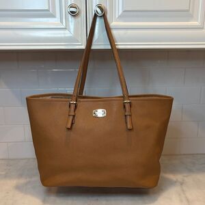 Michael Kors Charlotte Jet Set Saffiano Leather Clip XL Tote Handbag